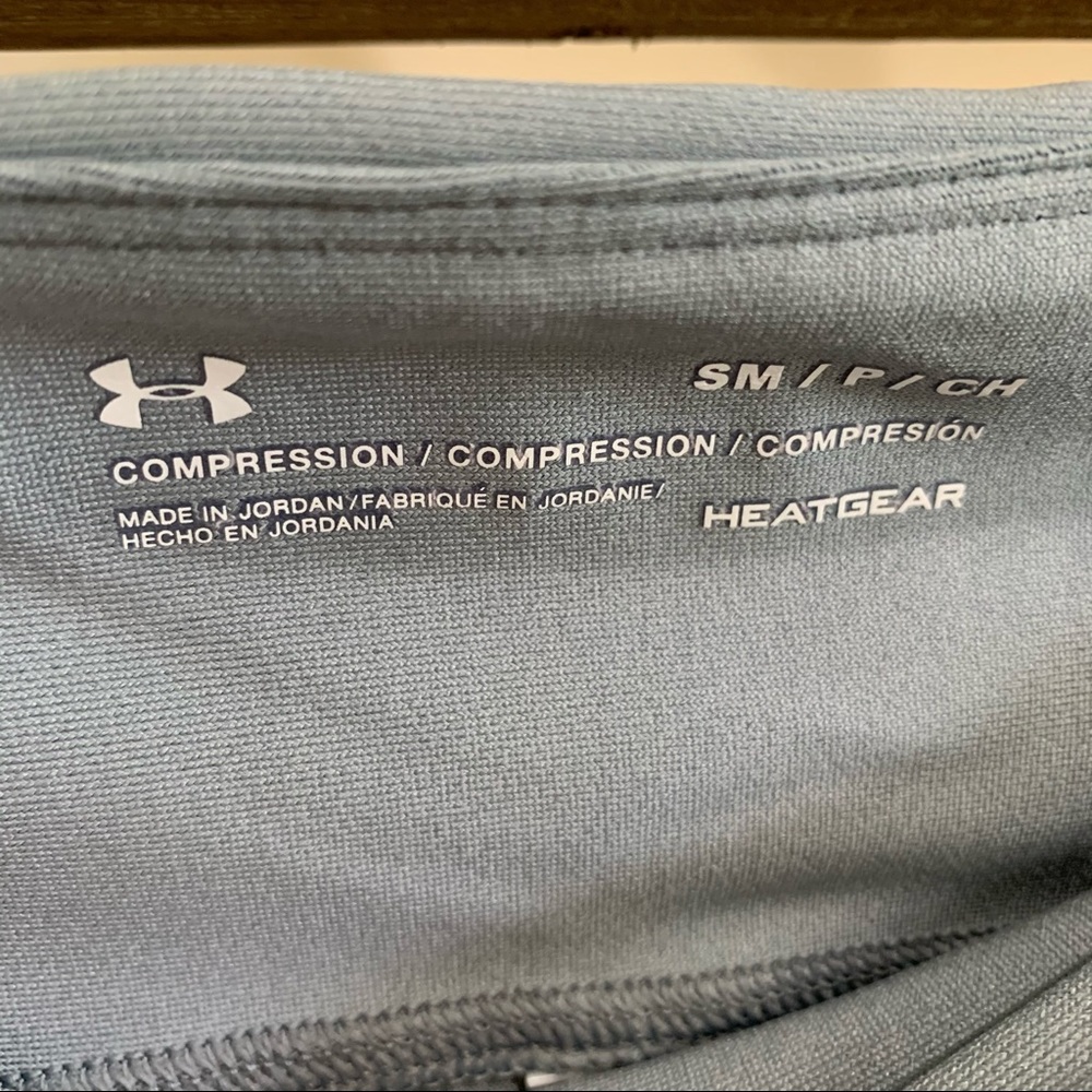 Under Amour Heatgear Perf Insert Graphic Legging S NWT - Picture 6 of 10